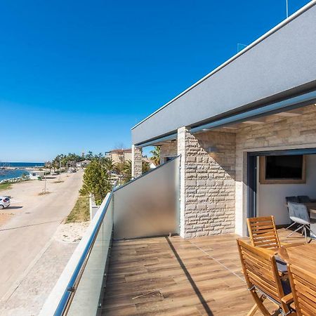 Villa Punta Mulino Lovrečica Εξωτερικό φωτογραφία