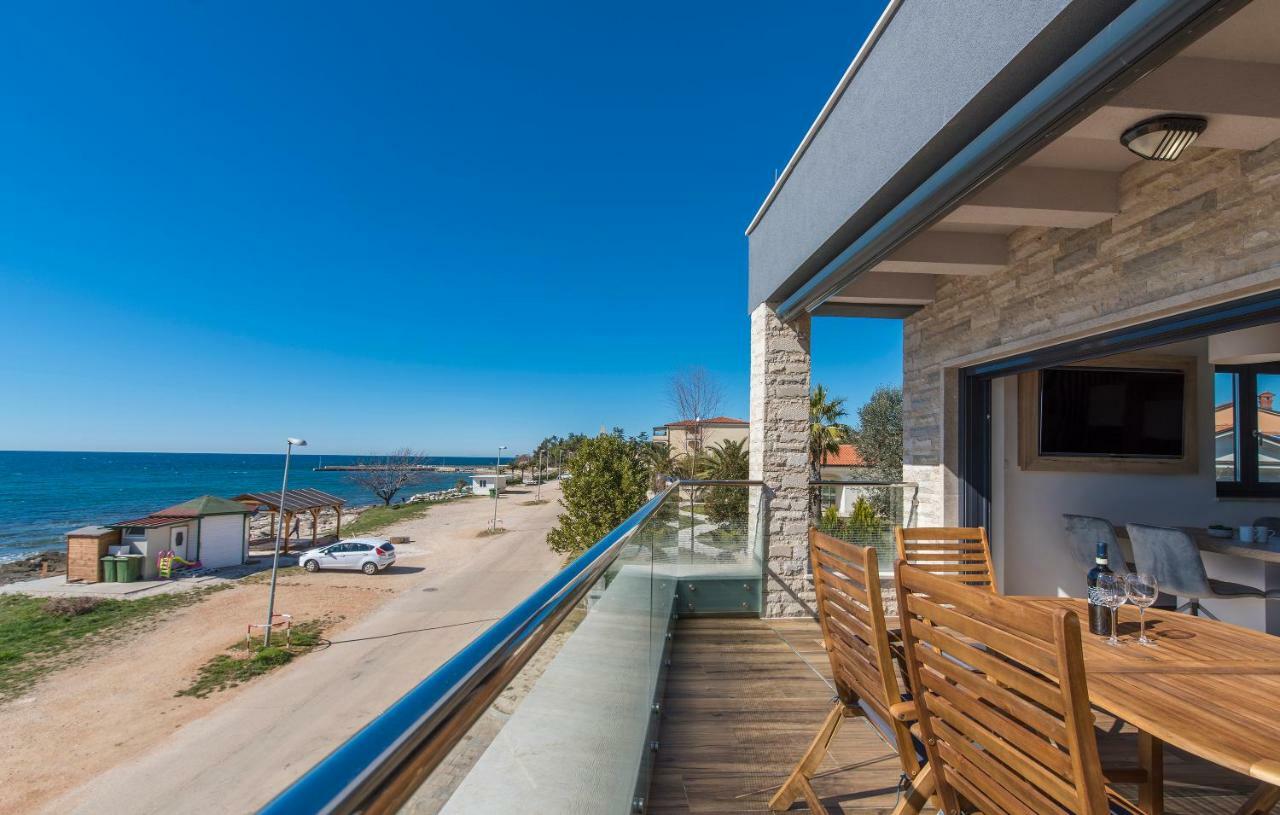 Villa Punta Mulino Lovrečica Εξωτερικό φωτογραφία