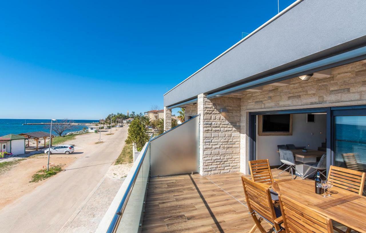 Villa Punta Mulino Lovrečica Εξωτερικό φωτογραφία